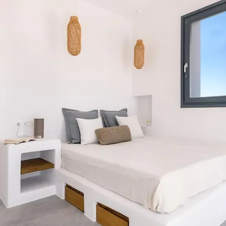 Deep Blue Vista Villa Drios