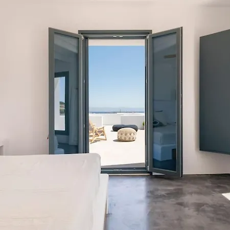 Deep Blue Vista Villa